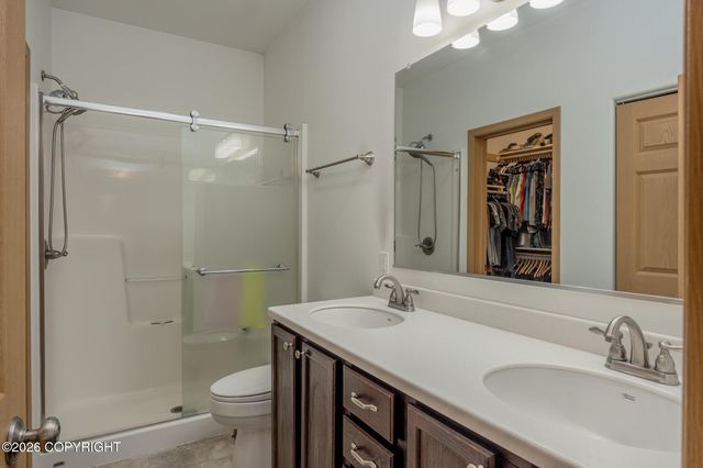 2657 Desert Eagle Loop, North Pole, AK 99705