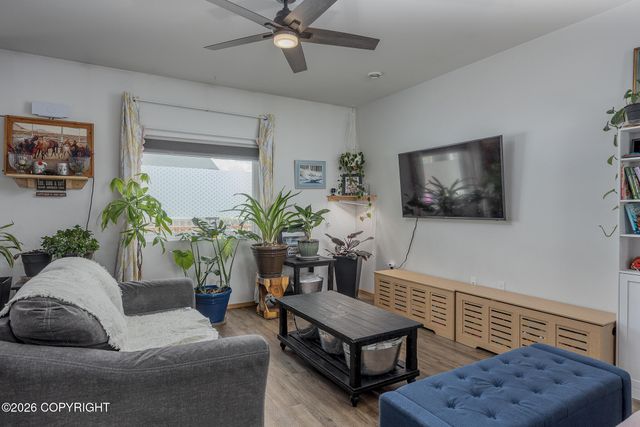 2657 Desert Eagle Loop, North Pole, AK 99705