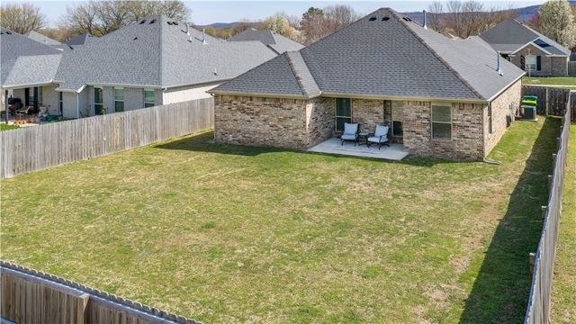 335 Tyler Road, Farmington, AR 72730