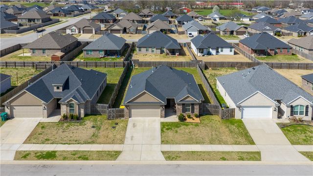 335 Tyler Road, Farmington, AR 72730