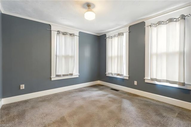 1222 27th ST, Newport News, VA 23607