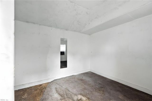 1222 27th ST, Newport News, VA 23607