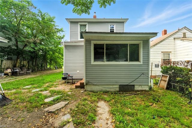 1222 27th ST, Newport News, VA 23607