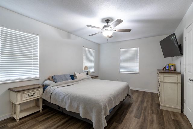 14215 NW 142ND PLACE, Alachua, FL 32615