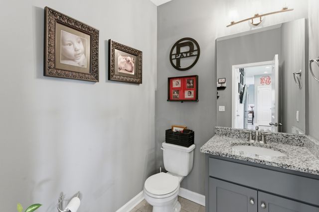 5025 Lady Thatcher Dr, Murfreesboro, TN 37129