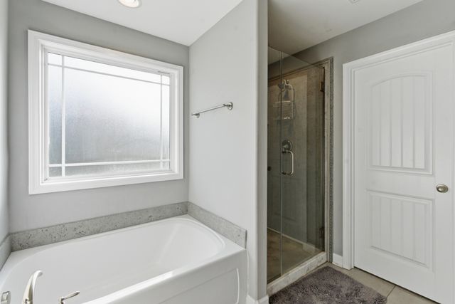 5025 Lady Thatcher Dr, Murfreesboro, TN 37129