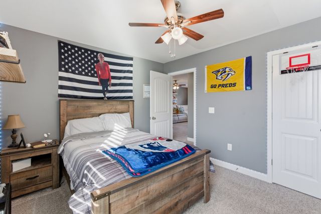 5025 Lady Thatcher Dr, Murfreesboro, TN 37129