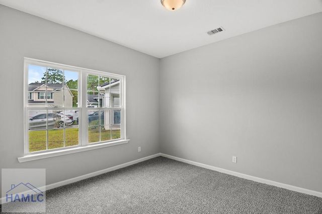 147 Battalion Lane, Hinesville, GA 31313