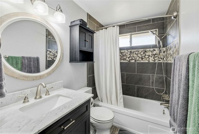 11901 32nd Drive SE, Everett, WA 98208