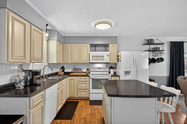 1604 Kennedy Bridge Road, Harrodsburg, KY 40330