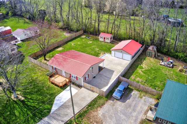 1604 Kennedy Bridge Road, Harrodsburg, KY 40330