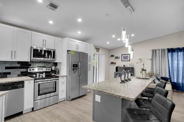 1238 Pine Sage Circle, West Palm Beach, FL 33409