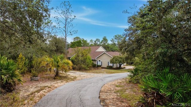 4860 W Angus Drive, Beverly Hills, FL 34465