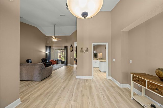 4860 W Angus Drive, Beverly Hills, FL 34465