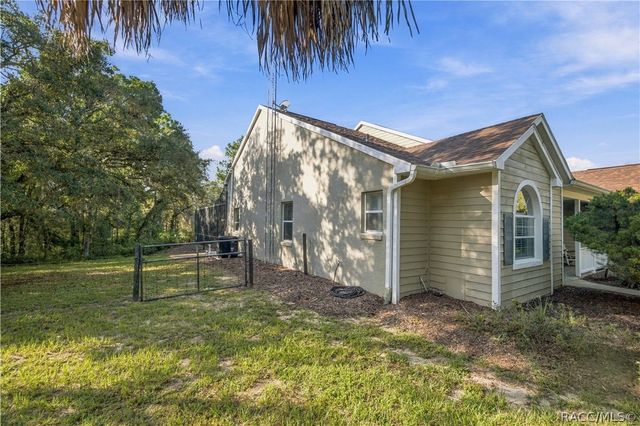 4860 W Angus Drive, Beverly Hills, FL 34465