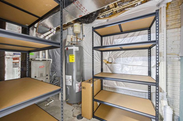 1042 Queen Bee Place, Grove City, OH 43123