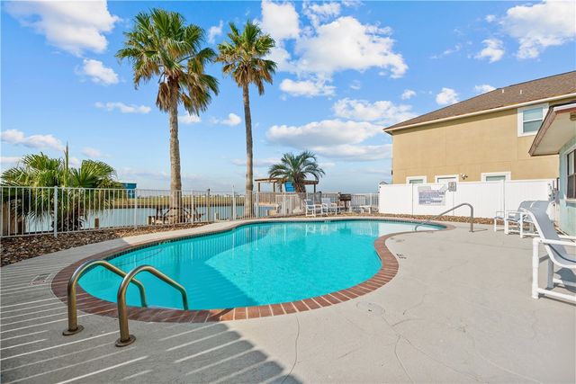 14873 Granada Dr 10, Corpus Christi, TX 78418