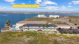 14873 Granada Dr 10, Corpus Christi, TX 78418