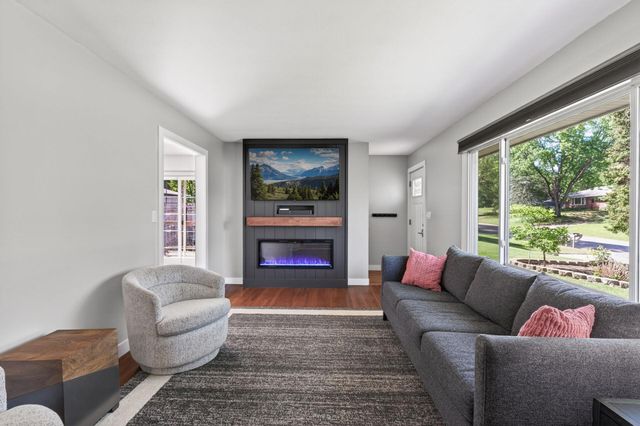 3944 Lakewood Avenue, White Bear Lake, MN 55110
