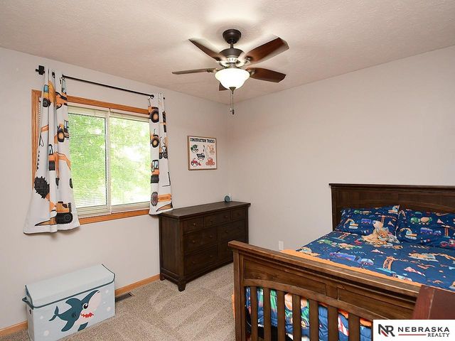 12416 S 218th Avenue, Gretna, NE 68028