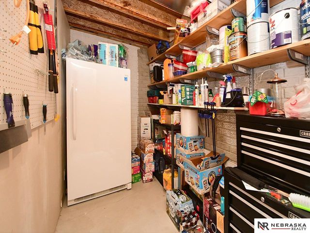 12416 S 218th Avenue, Gretna, NE 68028