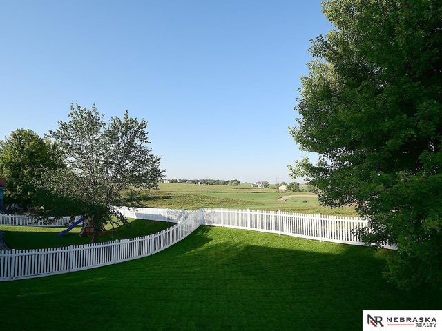 12416 S 218th Avenue, Gretna, NE 68028