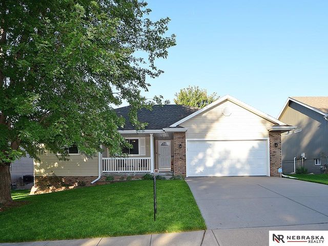 12416 S 218th Avenue, Gretna, NE 68028