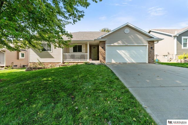 12416 S 218th Avenue, Gretna, NE 68028