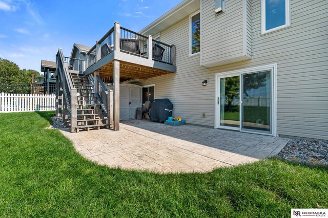 12416 S 218th Avenue, Gretna, NE 68028