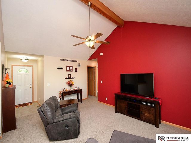 12416 S 218th Avenue, Gretna, NE 68028