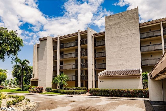 4210 Steamboat BEND 405, Fort Myers, FL 33919