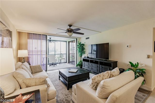 4210 Steamboat BEND 405, Fort Myers, FL 33919