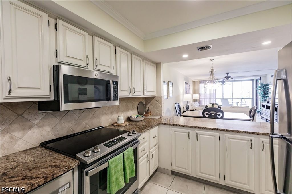 4210 Steamboat BEND 405, Fort Myers, FL 33919