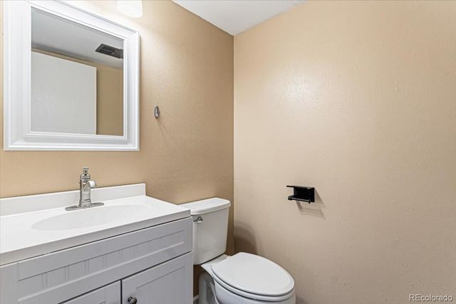 4418 S Argonne Way, Aurora, CO 80015