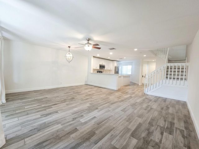 6207 Old Court Road 604, Boca Raton, FL 33433