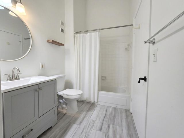 6207 Old Court Road 604, Boca Raton, FL 33433