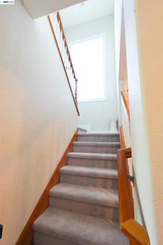 200 Seapoint Pl, Richmond, CA 94801