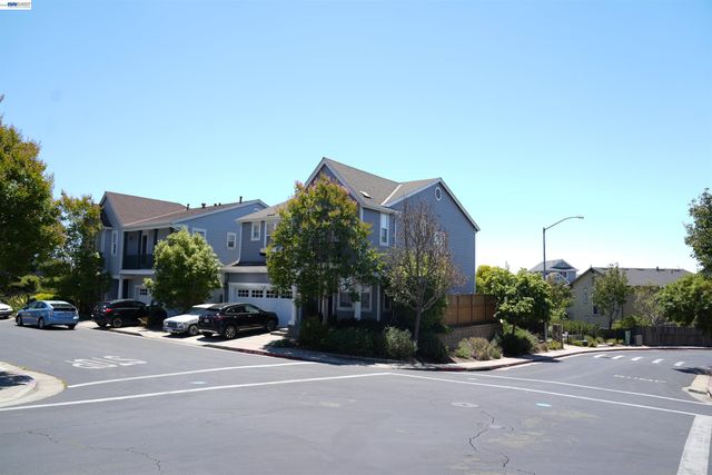 200 Seapoint Pl, Richmond, CA 94801