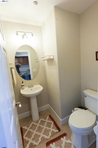 200 Seapoint Pl, Richmond, CA 94801
