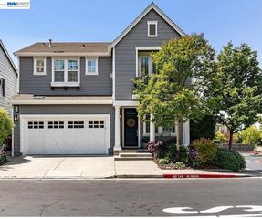 200 Seapoint Pl, Richmond, CA 94801