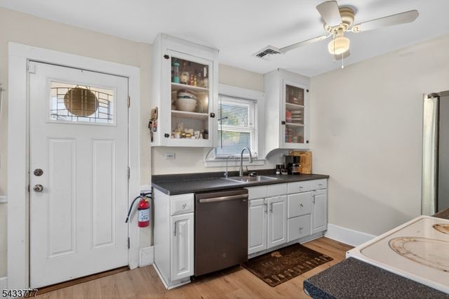 339 N 8Th Ave, Manville Boro, NJ 08835