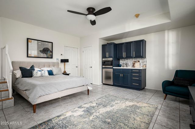 3977 E Paradise View Drive, Paradise Valley, AZ 85253