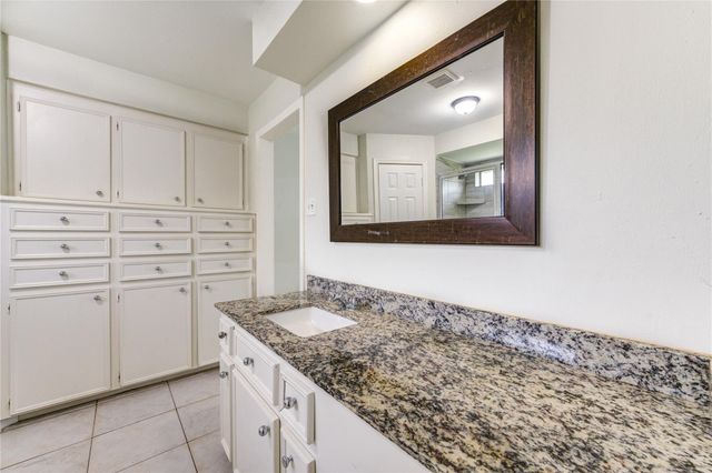 8107 Durklyn Lane, Houston, TX 77070