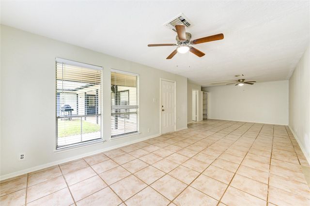 8107 Durklyn Lane, Houston, TX 77070