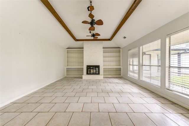 8107 Durklyn Lane, Houston, TX 77070