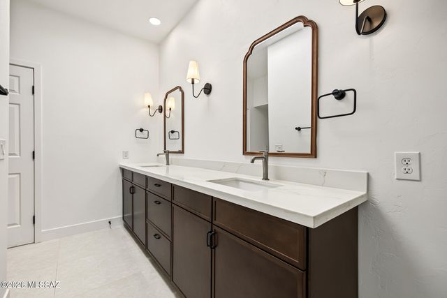 4061 N Vía Bronzino, Tucson, AZ 85750