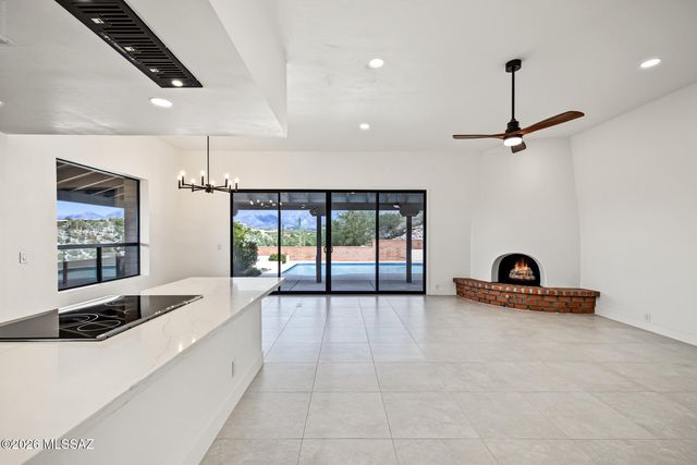 4061 N Vía Bronzino, Tucson, AZ 85750