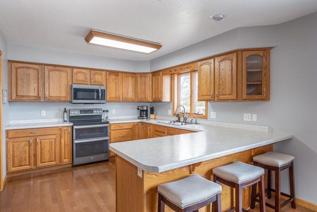 548 NICOLE LANE, Wrightstown, WI 54180