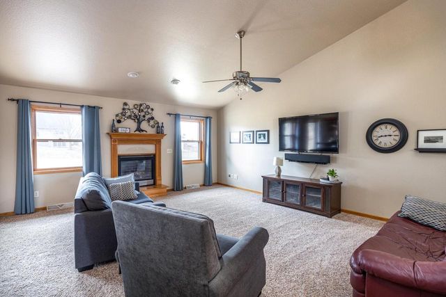 548 NICOLE LANE, Wrightstown, WI 54180