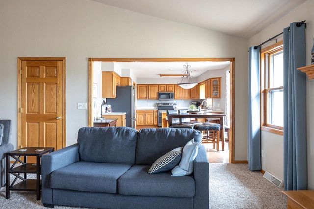 548 NICOLE LANE, Wrightstown, WI 54180